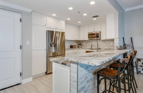 Pensacola Beach Condo | P2-1909 2B Island View - Skyfall at Portofino