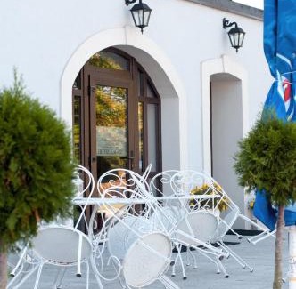 Zgorzelec Hotel | Pałac Łagów - Hotel
