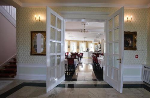 Sierakowice Resort | Pałac i Folwark Ńemino