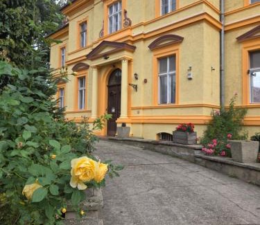 Swidnica Hotel | Pałac Makowice