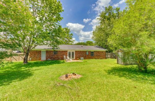 Milton House | Pace Family Home 1 Mi to Beach and Park!