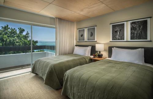 Historic Kailua Village Hotel | PACIFIC 19 Kona