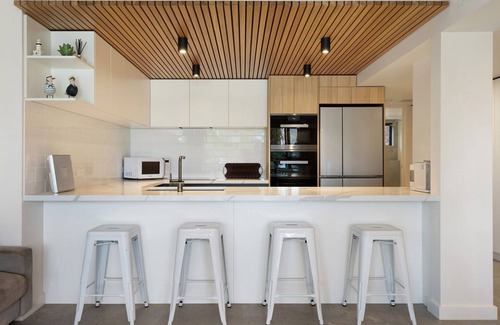 Byron Bay Apartment | Pacific Blue - beachfront 2 BR apartment with pool