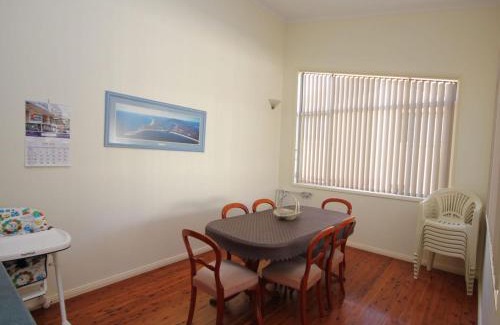 Dunbogan House | Pacific Breeze