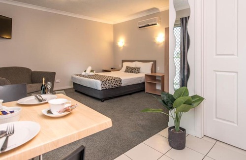 Labrador Hotel | Pacific Coast Motel