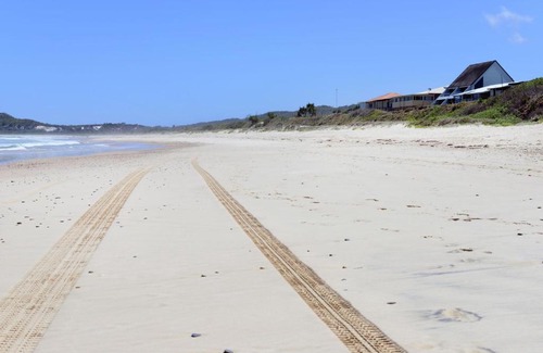 Wooli House | Pacific Dawn on the Beach Two