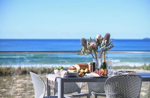Wooli House | Pacific Dawn on the Beach Two