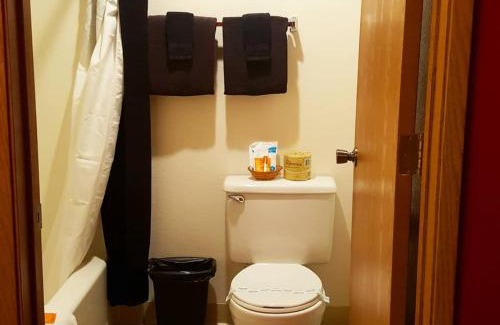 Forks Hotel | Pacific Inn Motel