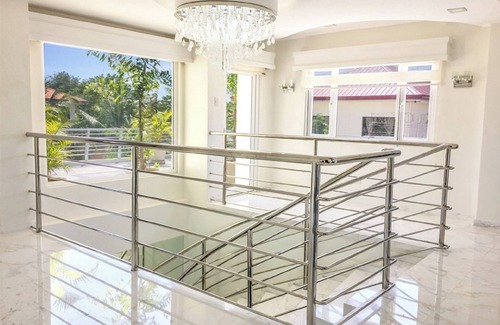 Lapu-Lapu Villa | Pacific Luxury Villas, Boutique Resort, Wellness & Private spa and pool