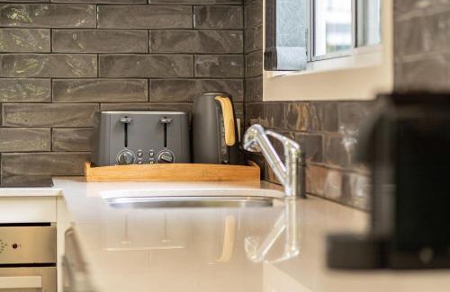 Elizabeth Beach House | Pacific Palms