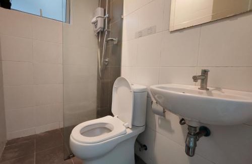 Ara Damansara Apartment | Pacific Place Ara Damansara LRT Pool Parking Kitchen By Kenangan Homes