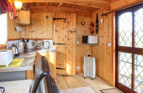 Crich House | Packhorse Shepherds Hut