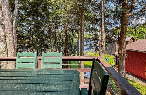 Old Forge House | Paddler's Retreat on 4th Lake