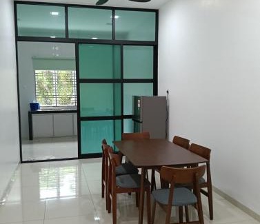 Sekinchan House | PaddyView 2-storey Landed GuestHouse 15pax 4R3B 稻田中央民宿