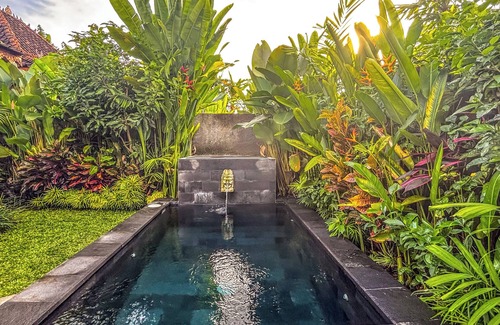 Mambal Villa | Padiku Villa Semana Private Pool