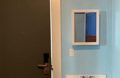 Tenderloin Hotel | Page Hotel