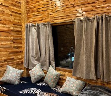 Narkanda House | Pahadi House