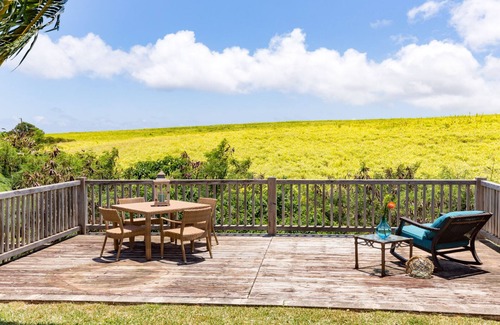 Paia House | Paia Family Cottage - Walk to everything in Paia Town