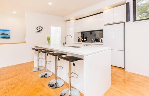 Paihia House | Paihia Beach House - Central Paihia - bay of islands