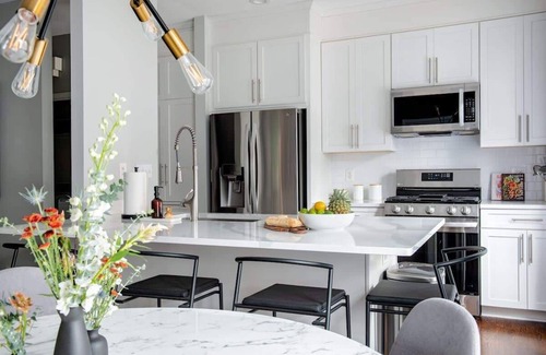 Virginia Highland House | Paint it Black by Minty Living