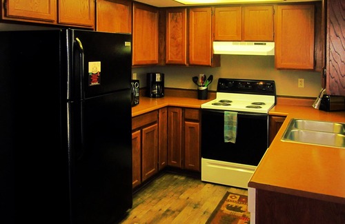 Horse Butte House | Paintbrush North- clean & quiet home with mountain views