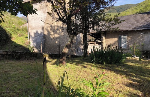 Caussou House | Paisible Gîte Familial en Ariège