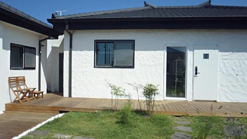 Aewol House | Pakbyul Gimmori