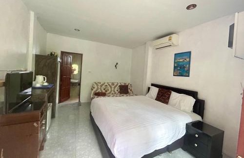 Mai Fat House | Pakmeng Beach Resort