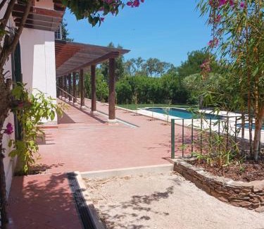 Grandola Hotel | Palácio Club House - Lugar Minas da Caveira