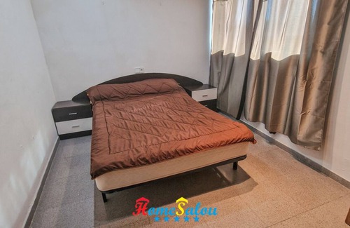 Riudoms Ski Chalet | Palace 6 rooms, private pool