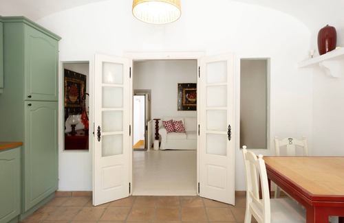 Evora Apartment | Palace Apartments I by LovelyStay