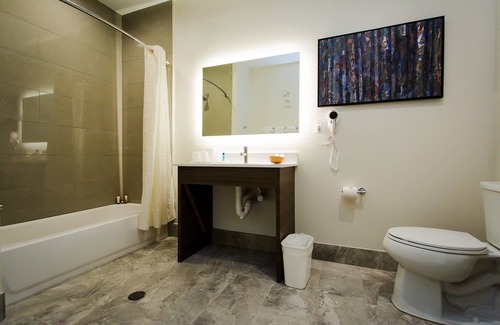 Sharpstown Hotel | Palace Inn Blue US 59 & Gessner