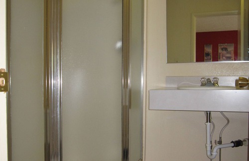 Saylorville Hotel | Palace Inn