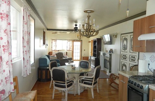 San Antonio del Mar Apartment | Palacio, a fully equipped ocean view studio!