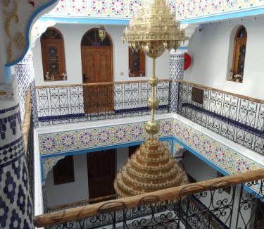 Souika House | Palacio Del Sol
