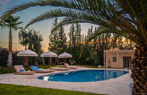 Ait Zat Villa | Palais Aureola Luxury Padel and Home Cinema