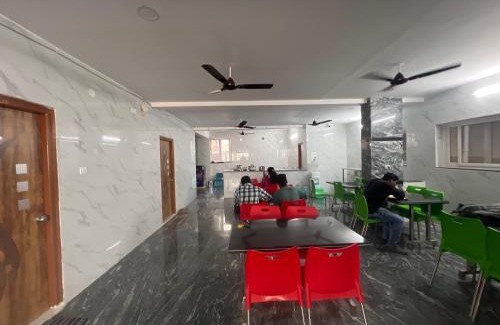 Madhapur House | Palani grand