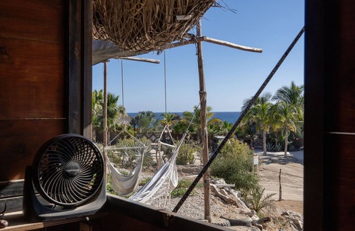 La Fortuna House | Palapa Hut with WiFi, steps from ocean & surfing in La Fortuna San Jose del Cabo