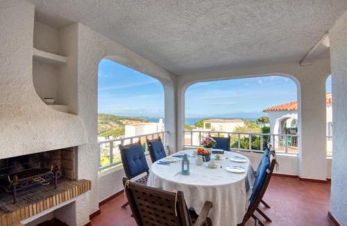 L'Escala House | Palatina