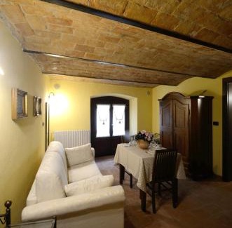 Nizza Monferrato Apartment | Palazzo Centro Alloggi Vacanza