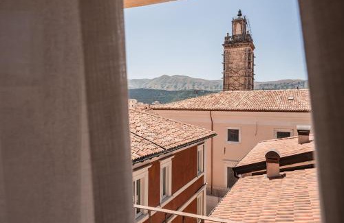 L'Aquila Bed & Breakfast | Palazzo dei Pavoni, Relais di Charme