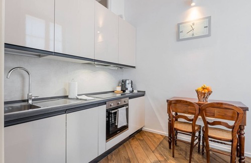 Parma City Centre Apartment | Palazzo della Pilotta Roomy and Quiet Flat