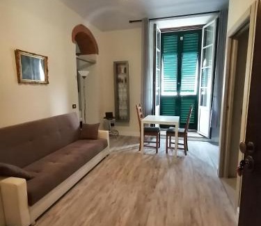 Prato Apartment | Palazzo Guasti Appartamento Il balcone