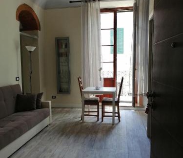 Prato Apartment | Palazzo Guasti Appartamento Il balcone