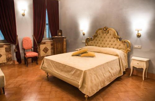Ripatransone House | PALAZZO ILLUMINATI