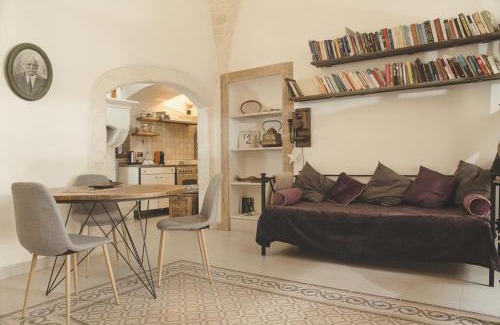 Old Town Cisternino Apartment | Palazzo Margherita