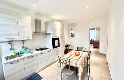 Rione San Maurizio Apartment | Palazzo Proietti 4