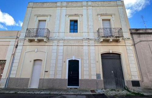 Presicce House | Palazzo Rondine - Affittacamere con cucina
