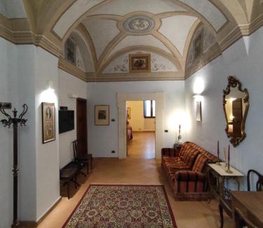 L'Aquila Bed & Breakfast | Palazzo Rustici charme b&b & garden spa