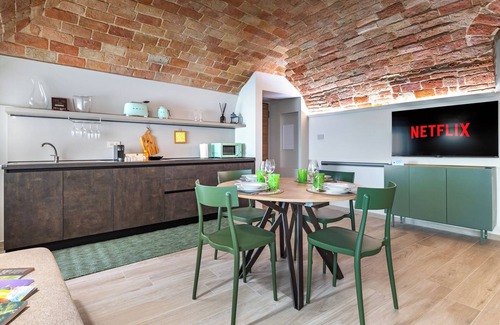 Alba Apartment | Palazzo Stupino - La Torre